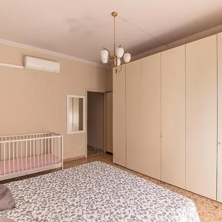 Marco Polo Apartment